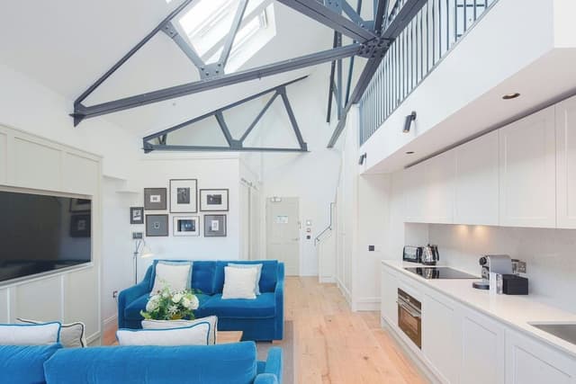 Suite, 1 Bedroom, City View