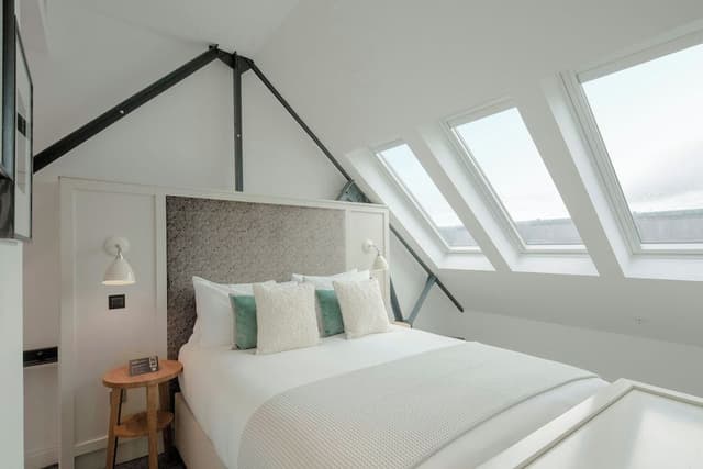 Suite, 1 Bedroom, City View