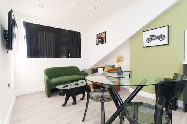 Standard Apartment, Ensuite (1 Bed - Sleeps 2 )