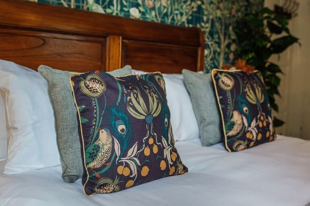 Luxury Room, 1 King Bed
