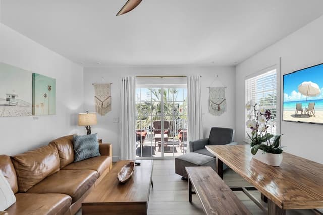 Zane Grey 3 Bedroom 3 Bathroom Townhome (Canal View, Off the Main Property, Non-Smoking)