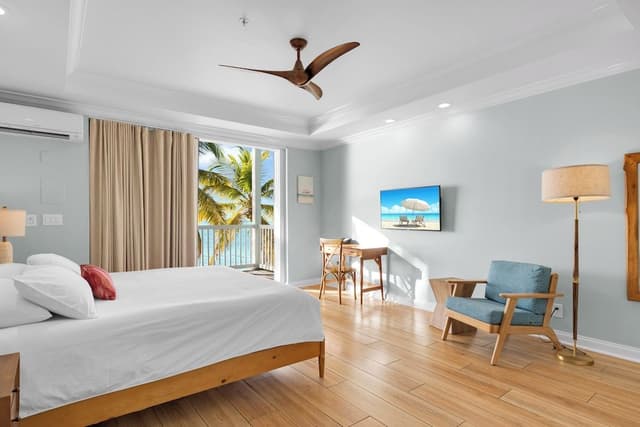 Premium Waterfront Room with King Bed & Private Covered Porch/Balcony Non-Smoking