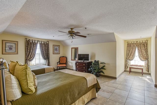 Standard Double Room with Two Double Beds