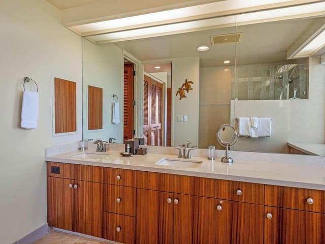 Condo, 2 Bedrooms, Ocean View (C302)