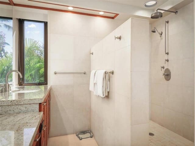 Condo, 2 Bedrooms, Ocean View (D202)