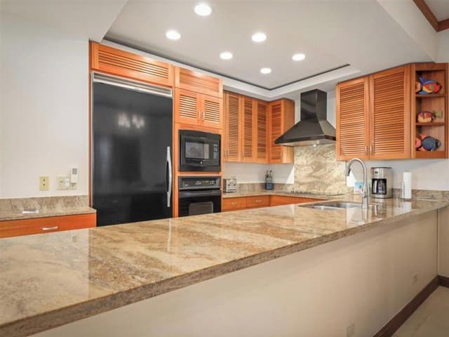 Condo, 2 Bedrooms, Ocean View (D202)