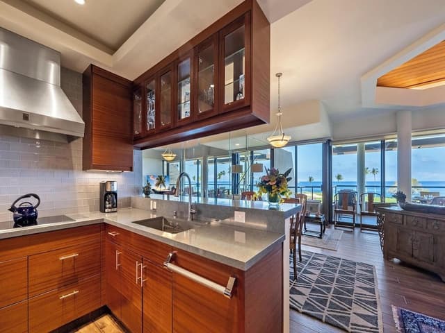 Condo, 2 Bedrooms, Ocean View (B204)