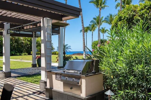 Condo, 2 Bedrooms, Ocean View (B204)