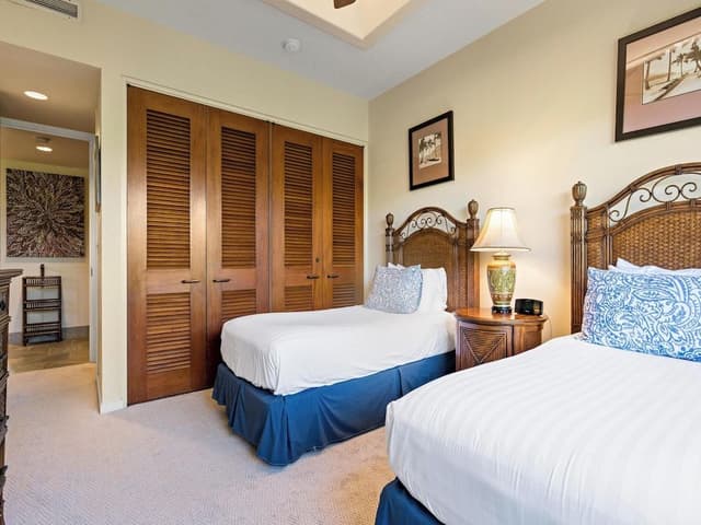 Condo, 2 Bedrooms, Golf View (H206)