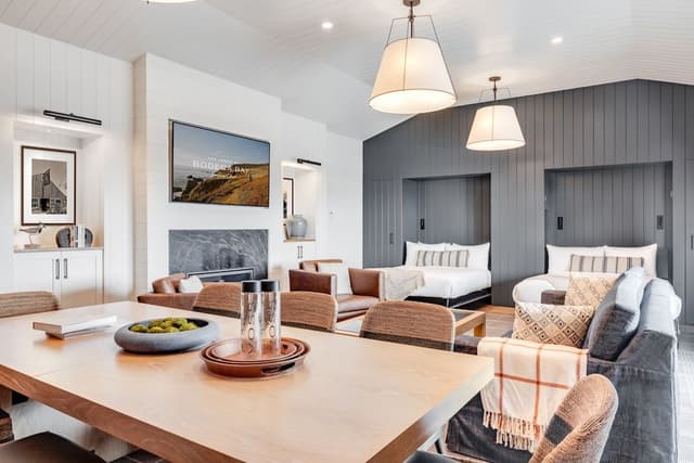 Room (Captains Quarters)