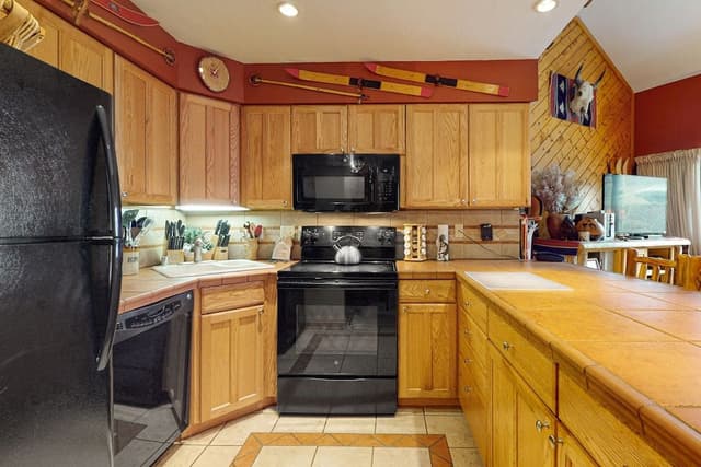 Condo, 2 Bedrooms (Platinum Loft)