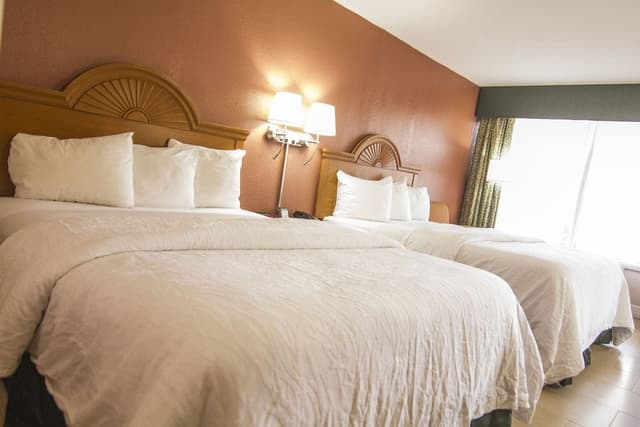 Standard Room, 2 Queen Beds