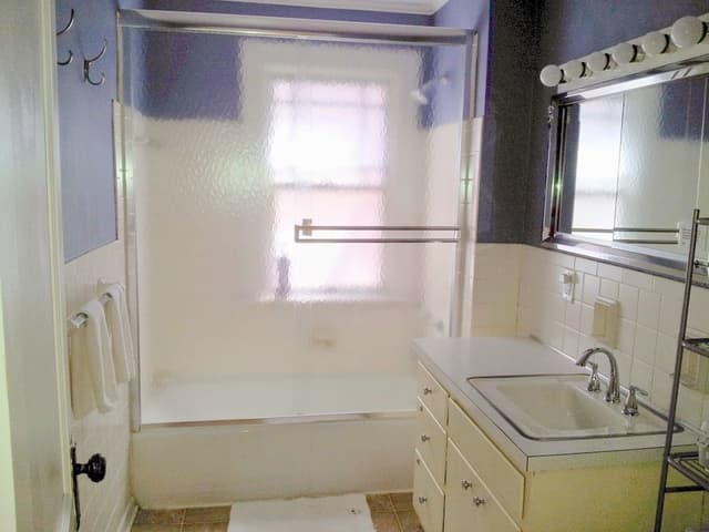 Single Bed in 5 Bed Co-Ed Dormitory Room