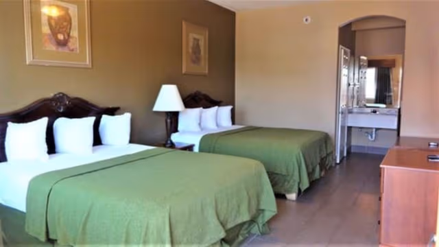Standard Room, 2 Double Beds