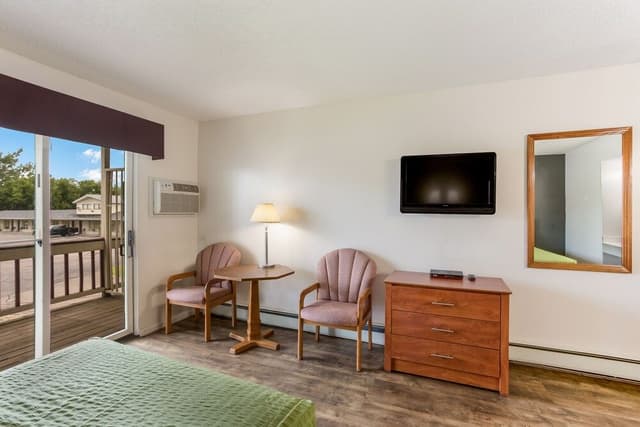 Standard Room, 2 Double Beds, Non Smoking