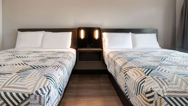 Deluxe Room, 2 Queen Beds, Non Smoking, Refrigerator & Microwave