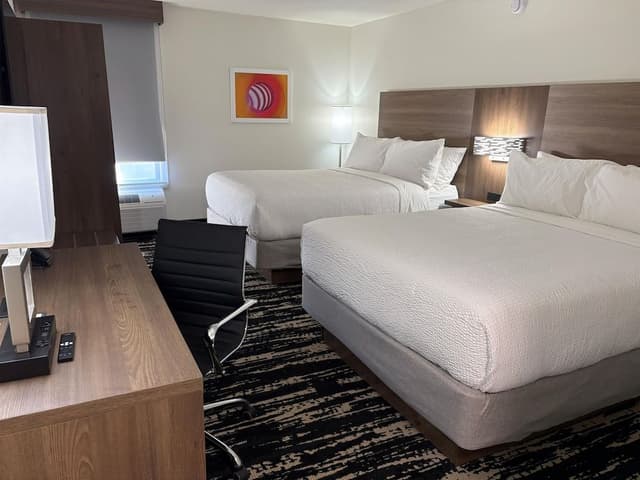 Standard Room, 2 Queen Beds, Accessible, Non Smoking