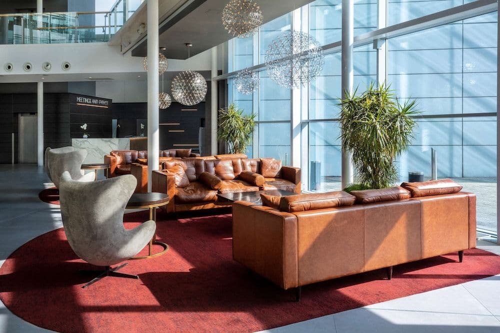 Radisson Blu Hotel London Stansted Airport Radisson Blu Hotel London Stansted Airport