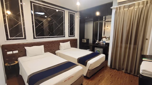 Deluxe Double or Twin Room
