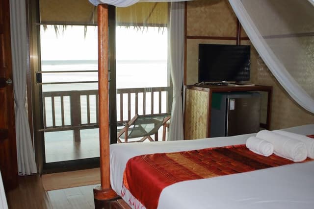 Family Villa, Beachfront