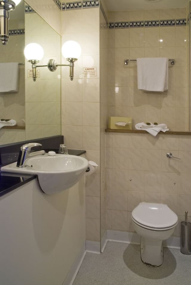 Standard Single Room