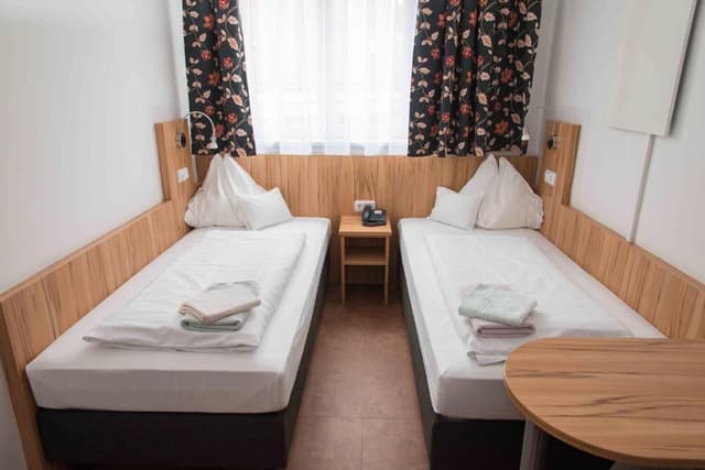Double or Twin Room with Shared Toilet