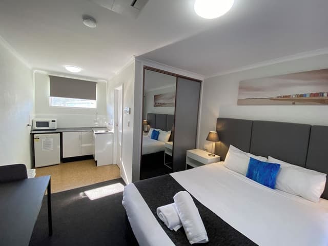 Standard Suite
