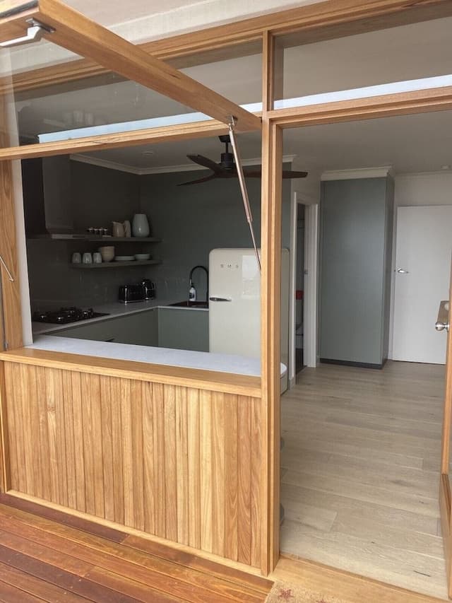 The Crest Apartment