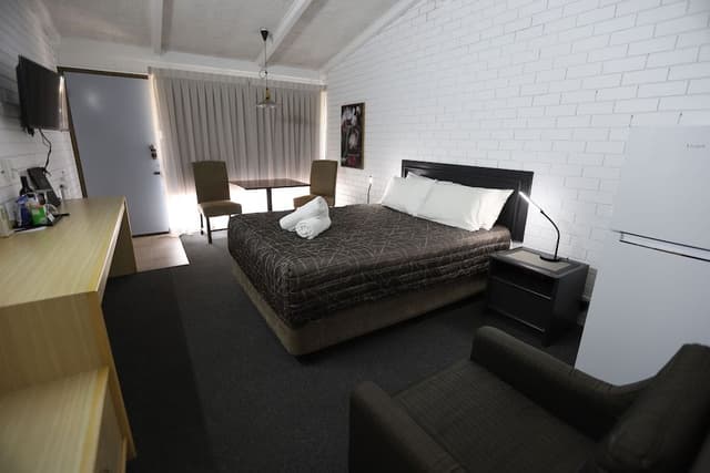 Deluxe Room, Non Smoking (Deluxe Queen)