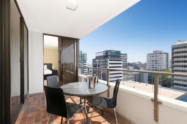 2 Bedroom