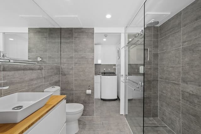 Superior One Bedroom High Ocean View