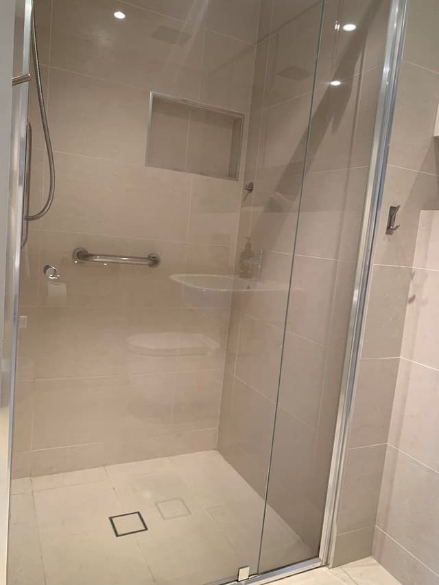 2 Bedroom Top Floor City View Apartment