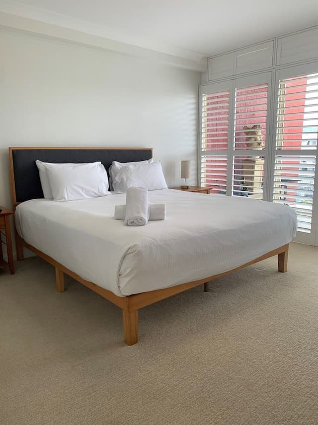 2 Bedroom Top Floor City View Apartment