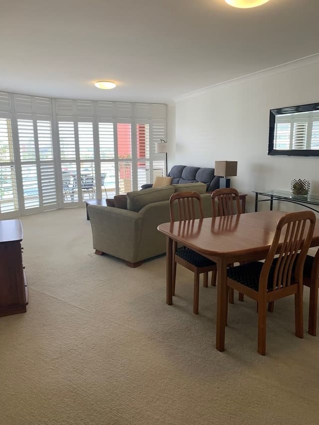 2 Bedroom Top Floor City View Apartment