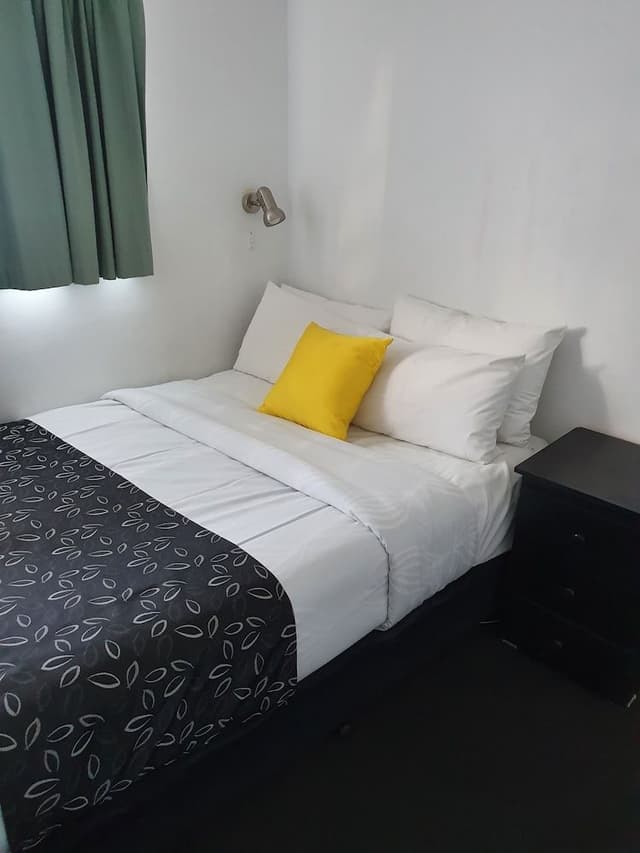 Family Room, Multiple Beds