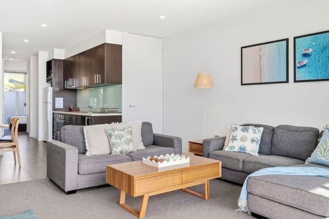 Penthouse Apartment - Ocean View