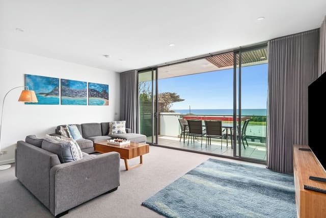 Penthouse Apartment - Ocean View
