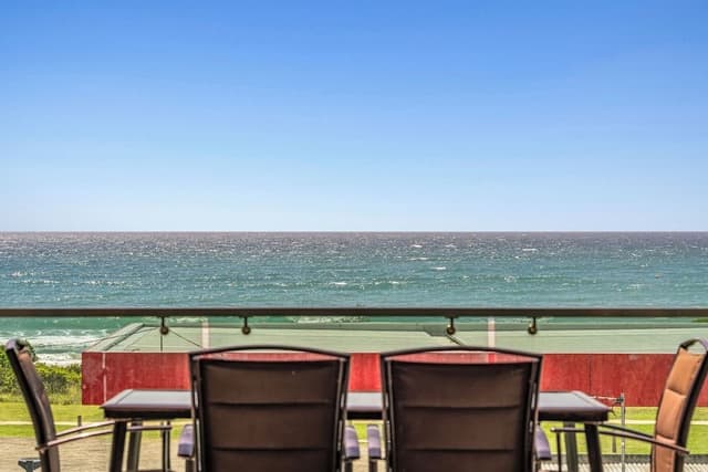 Penthouse Apartment - Ocean View