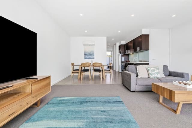 Penthouse Apartment - Ocean View