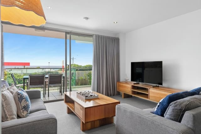 Apartment, Partial Sea View