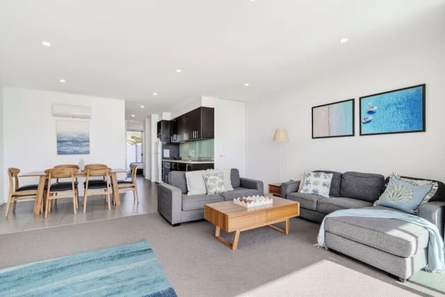 Penthouse Apartment - Ocean View