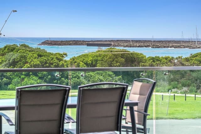 Penthouse Apartment - Ocean View