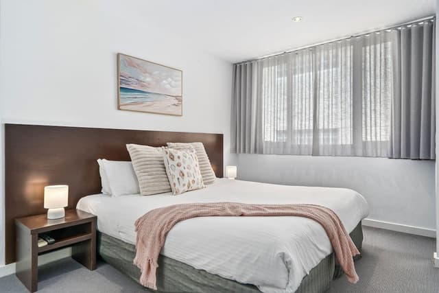 Apartment, Partial Sea View