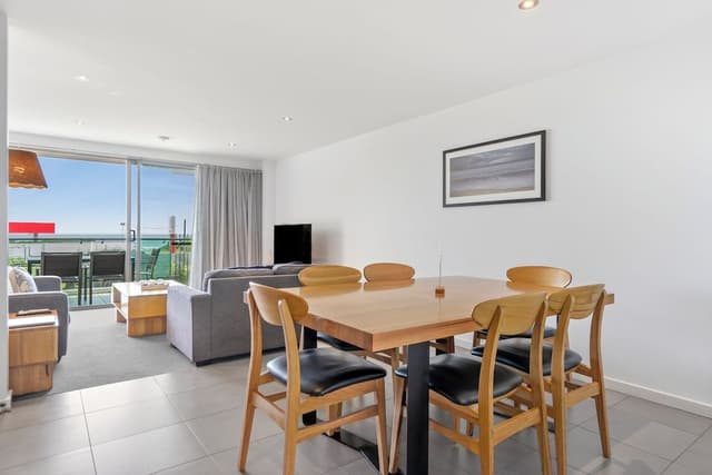 Apartment, Partial Sea View