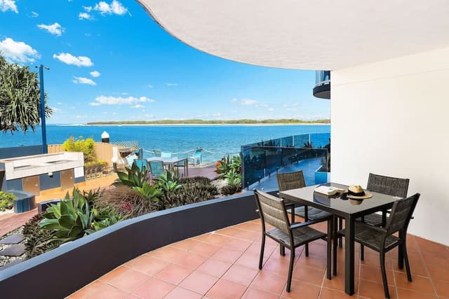 Ocean View 2 Bedroom Apartment