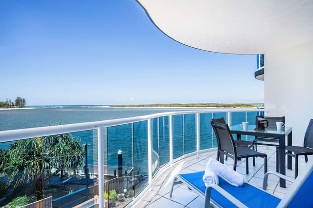 Ocean View 2 Bedroom Apartment