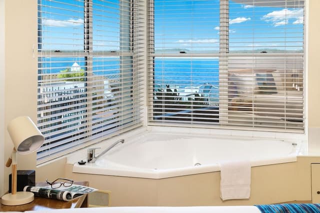 Ocean View 2 Bedroom Apartment