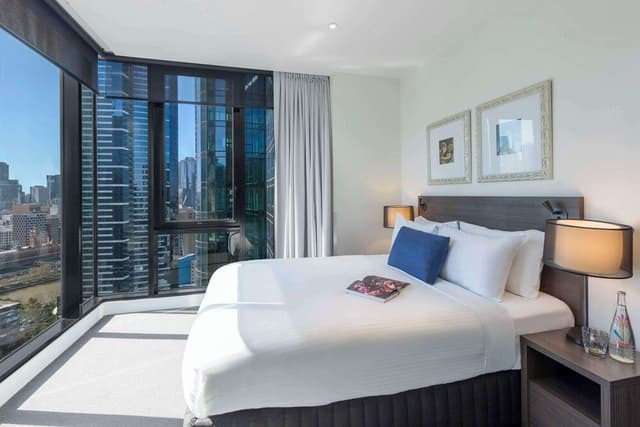 2 Bedroom City View