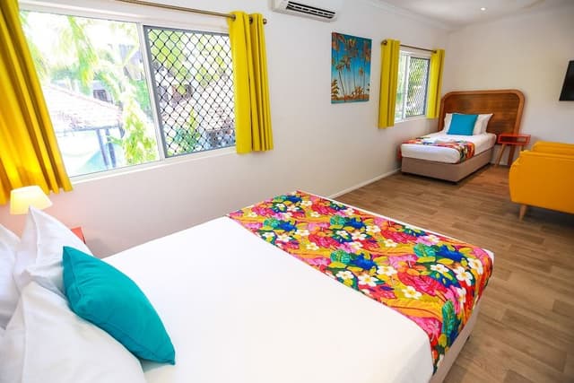Triple Room (1 Queen and 1 Single Bed)