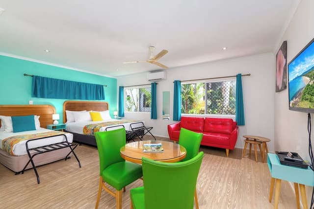 Triple Room (1 Queen and 1 Single Bed)